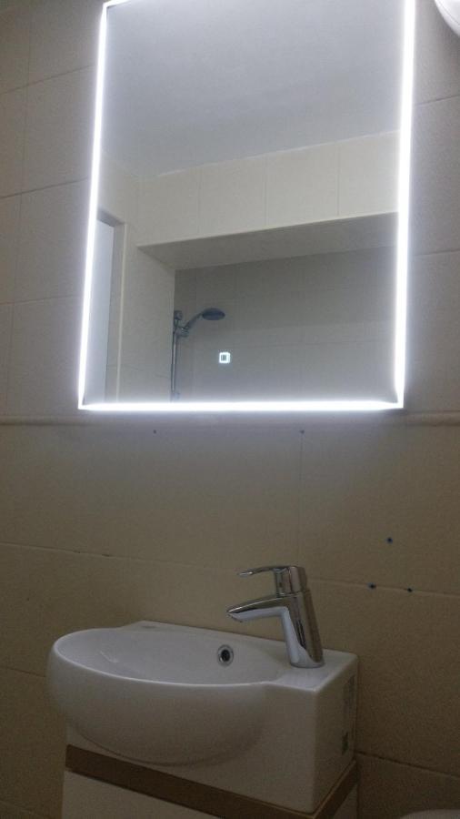 Treti Mart North Appartement Primorsko Buitenkant foto
