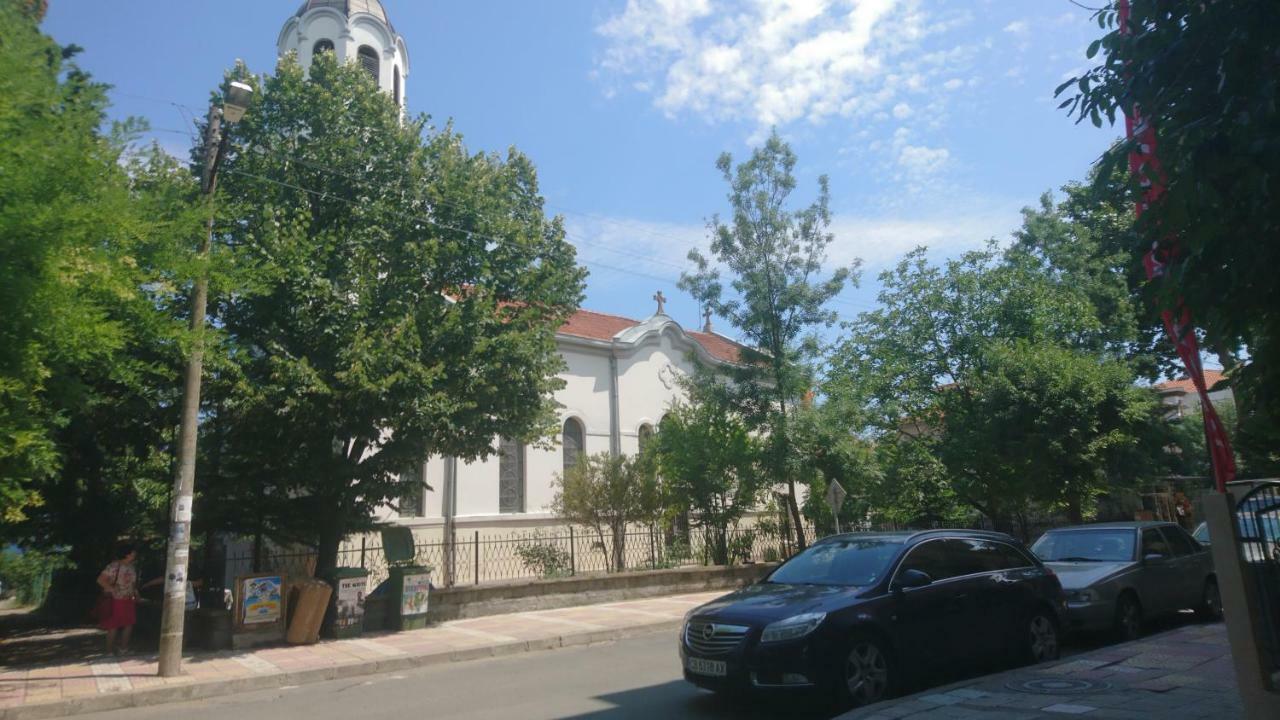 Treti Mart North Appartement Primorsko Buitenkant foto