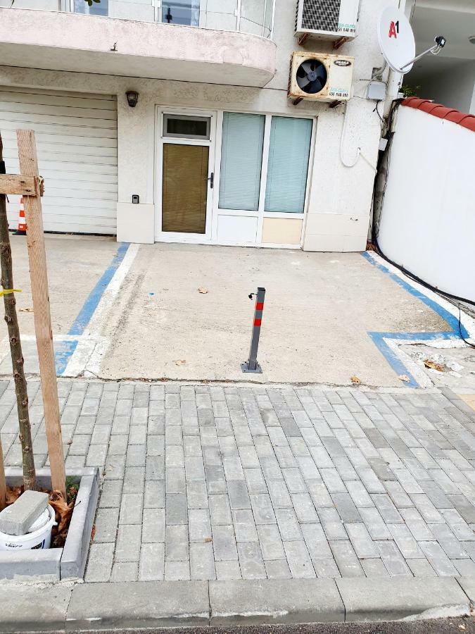 Treti Mart North Appartement Primorsko Buitenkant foto